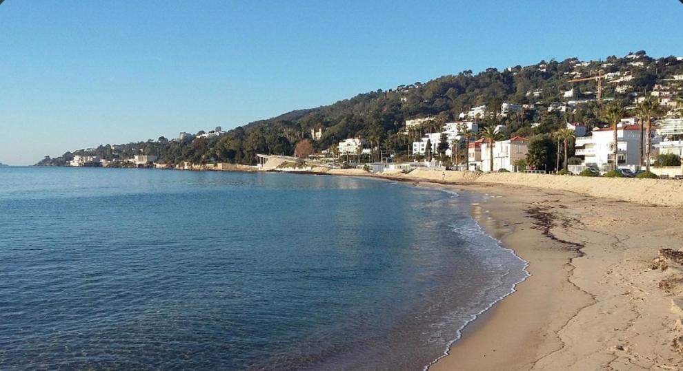 Spacieux Studio A Golfe Juan 2 Minutes Des Plages Валлорис Экстерьер фото